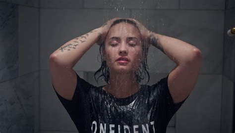 demi lovato nue|Demi Lovato Nude Leaked (30 Photos + Video)